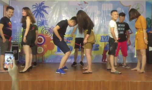 nhung tro choi tap the team building hay nhat 2