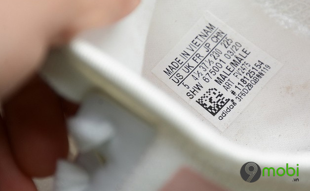 Cách check code giày Adidas xem hàng Real hay Fake