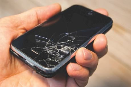 thay man hinh iphone 5 o dau gia re dam bao 2